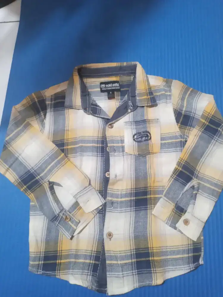 Kemeja lengan panjang anak