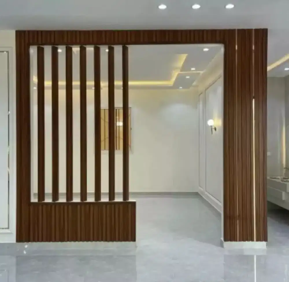 Tukang bangunan nyari kerja