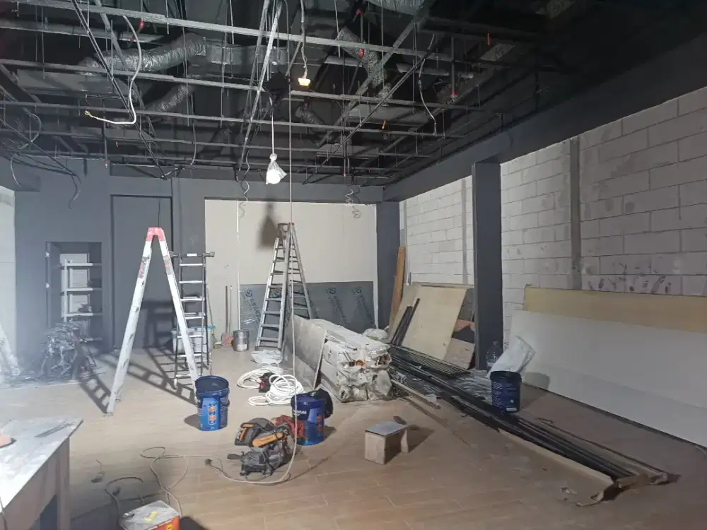 Helper/kernet/tukang