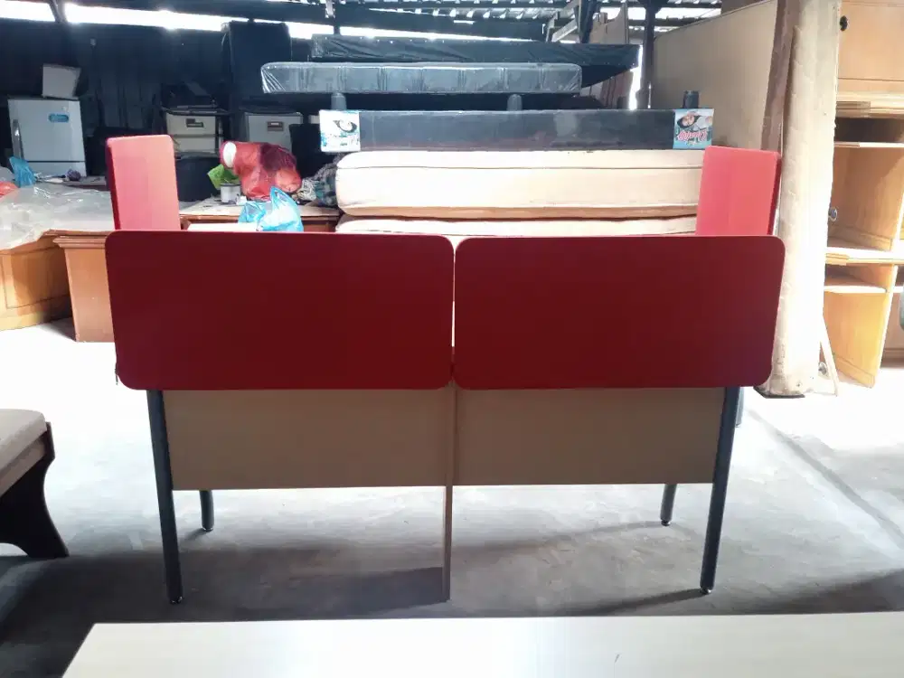 DIJUAL MEJA KASIR / RECEPTION / COUNTER, 160X50X77 CM, BEKAS 85%