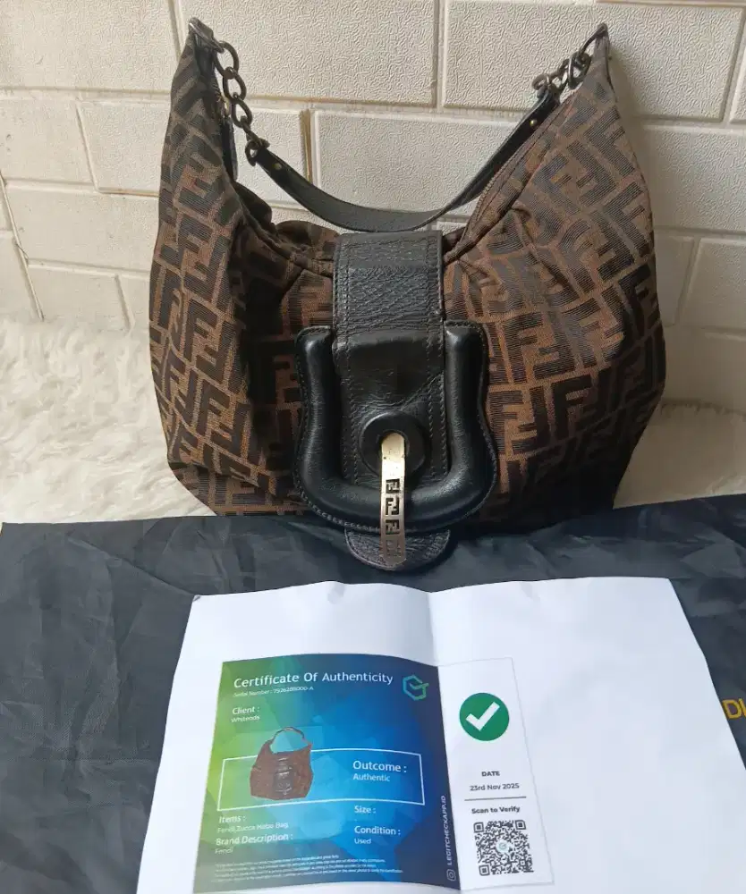 Di Jual Tas Fendi Hobo Authentic