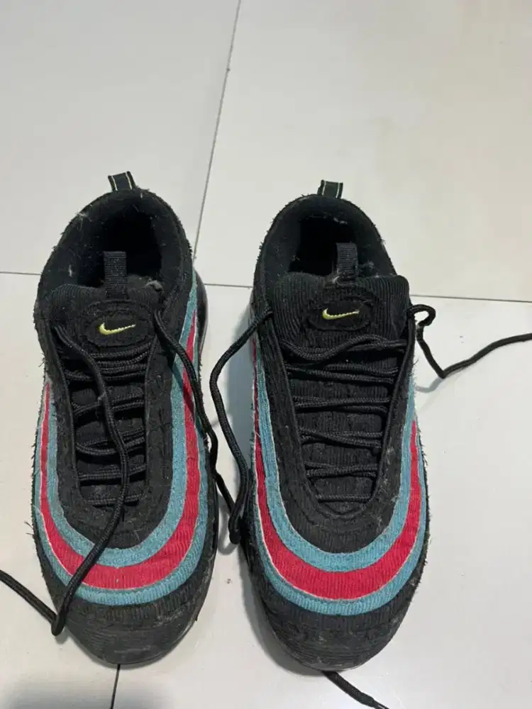 Sepatu Nike Air Max 720 Sean Waterspoon Black Red