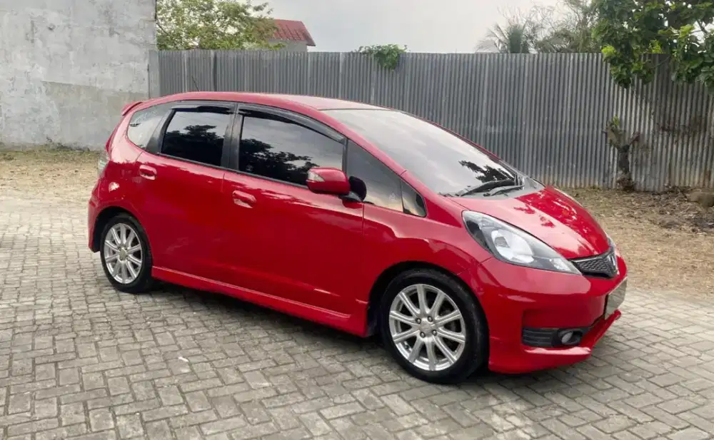 Honda Jazz RS matic 2013
