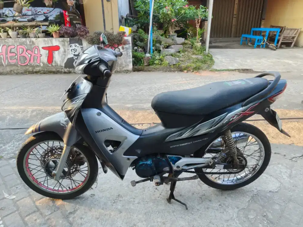 Fit x THN 2008 plat AB Bantul