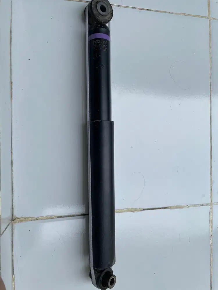 Shockbreaker belakang Ori Sigra 2023