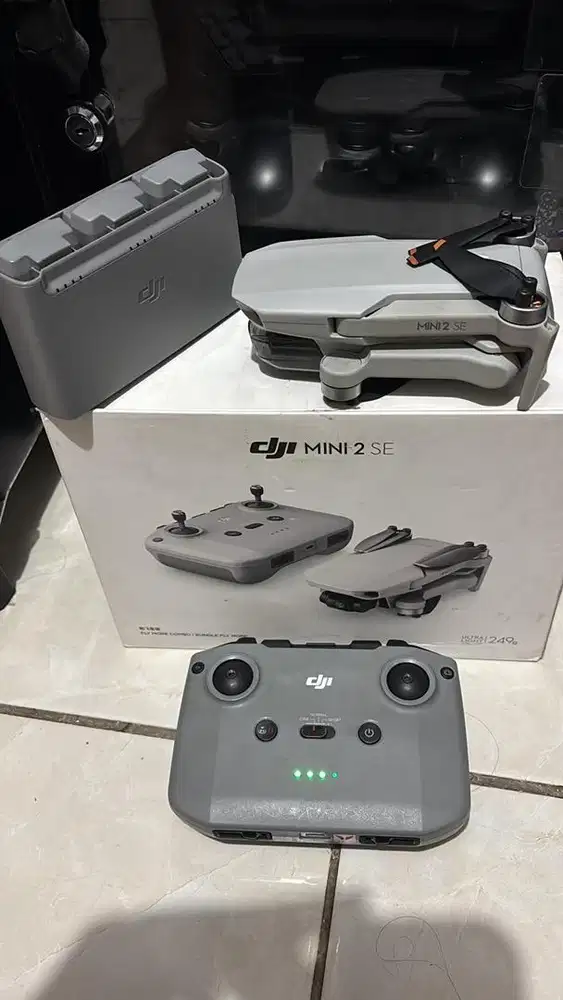 Dji Mini 2 SE Combo 3 baterai
