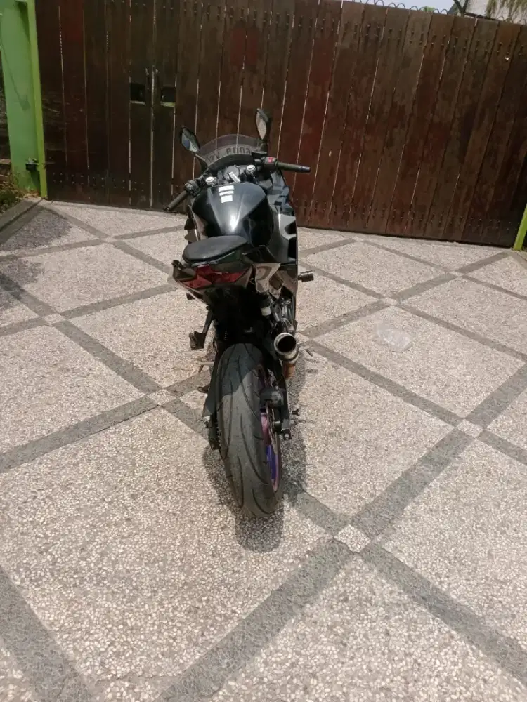 Kawasaki ninja 250 cc tahun 2018