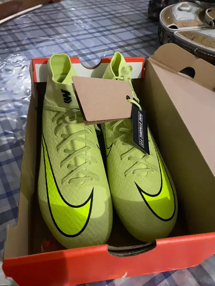 Nike mercurial soccer
