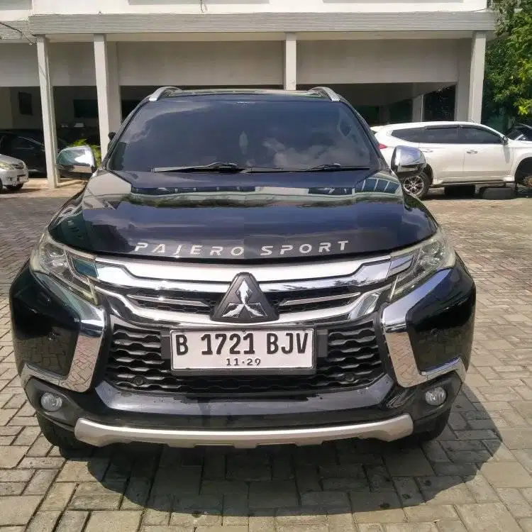 MITSUBISHI PAJERO ROCKFORD EDITION 2.4 AT 2018