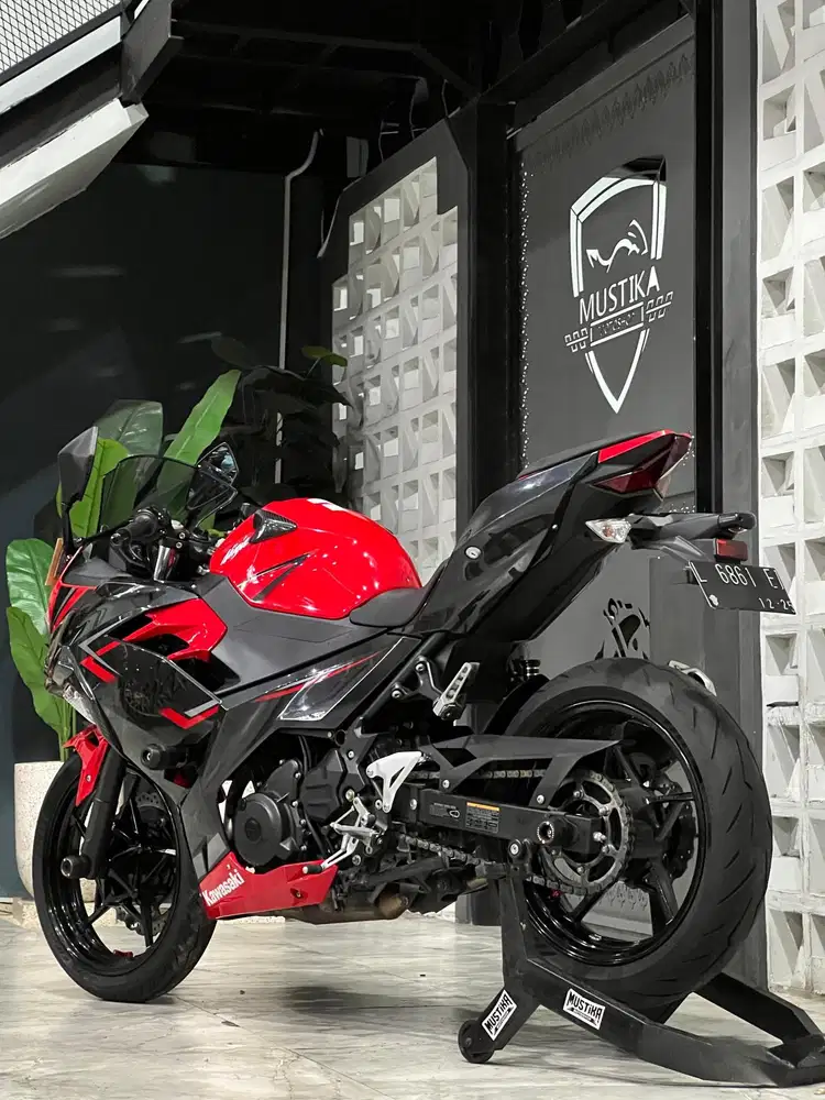 Istimewa ODO 3RB!!Kawasaki Ninja 250 ABS keyless th 2020-Ayu Mustika
