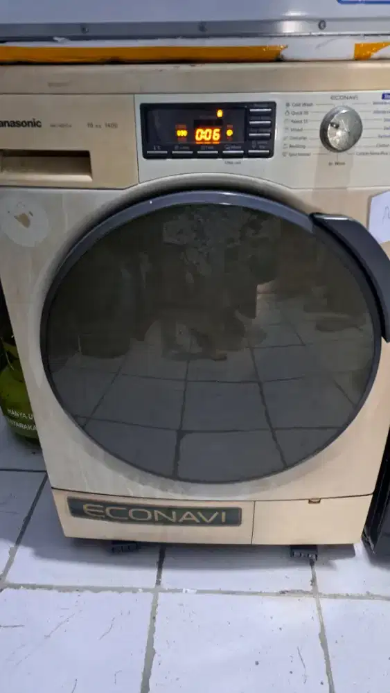 Mesin cuci Panasonic type na 140 v 54 utk 10 kg