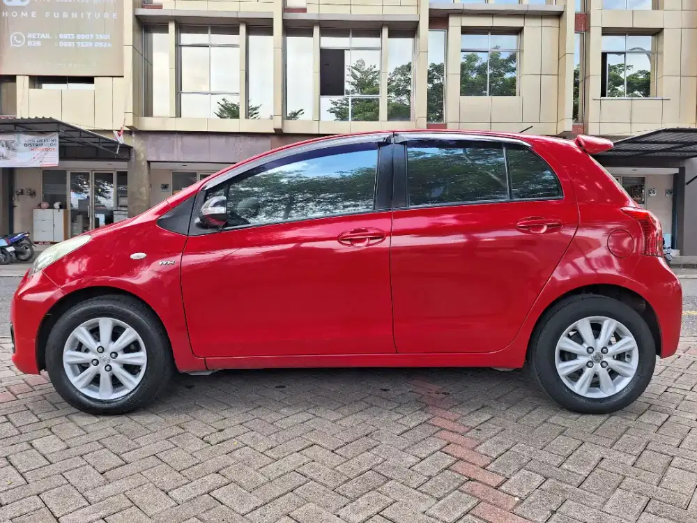 Toyota Yaris 2013 1.5 J Bensin M/T