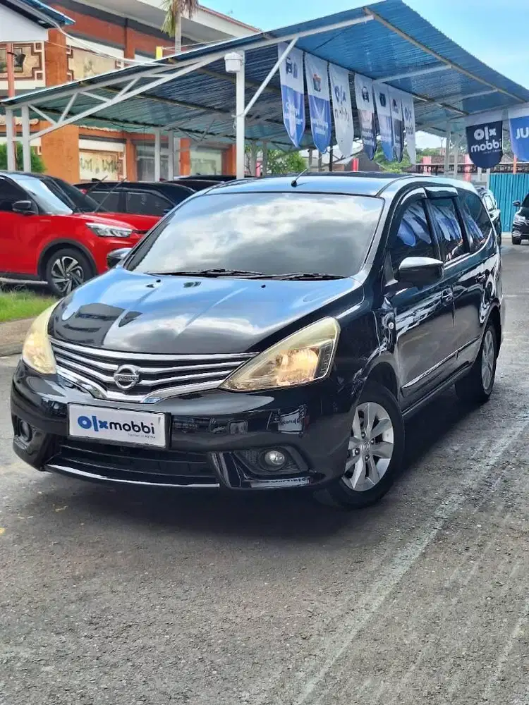 DP RENDAH  - Nissan Grand livina 1.5 XV Bensin AT 2016 Hitam