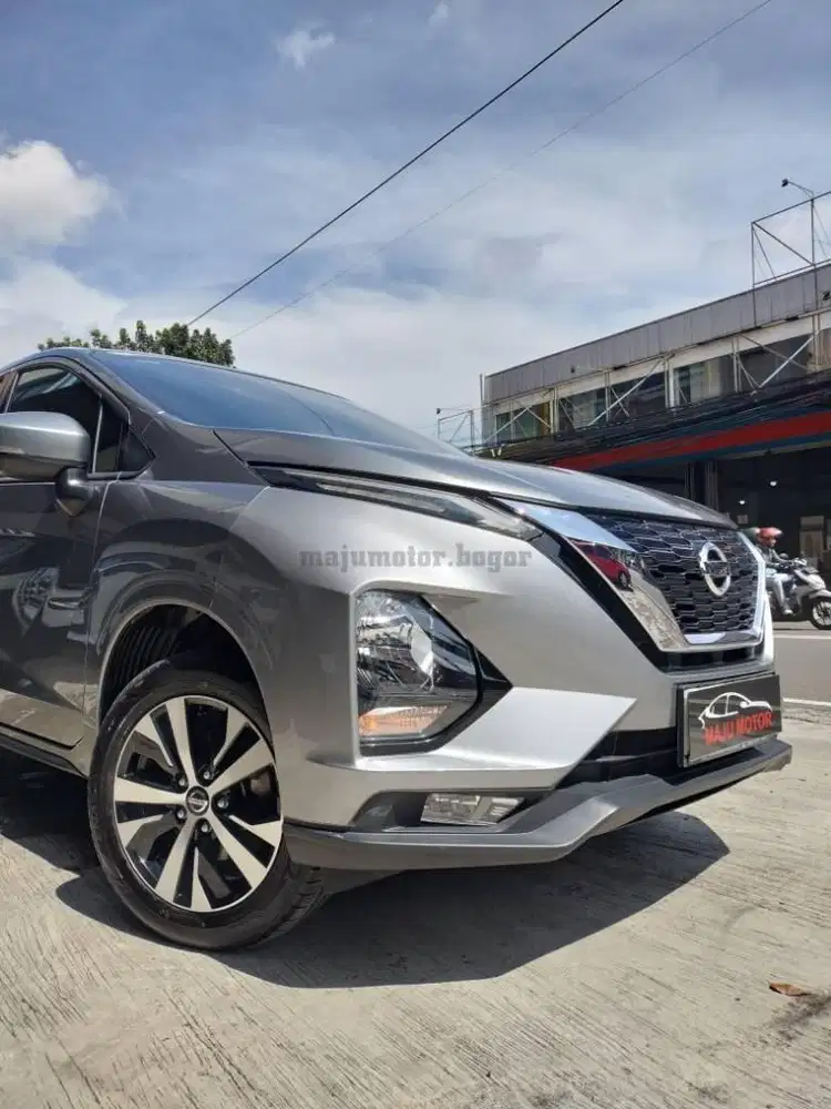 LOW KM! NISSAN LIVINA VE 2019 MATIC