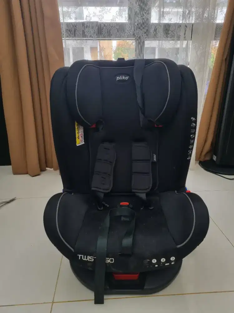 Pliko Twist 360 car seat