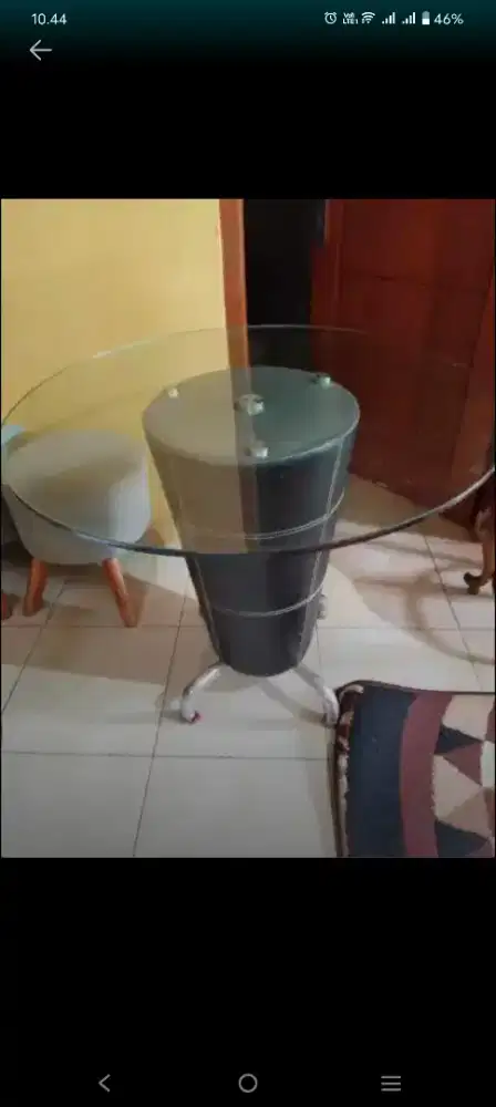 Meja serbaguna,kaca super tebal