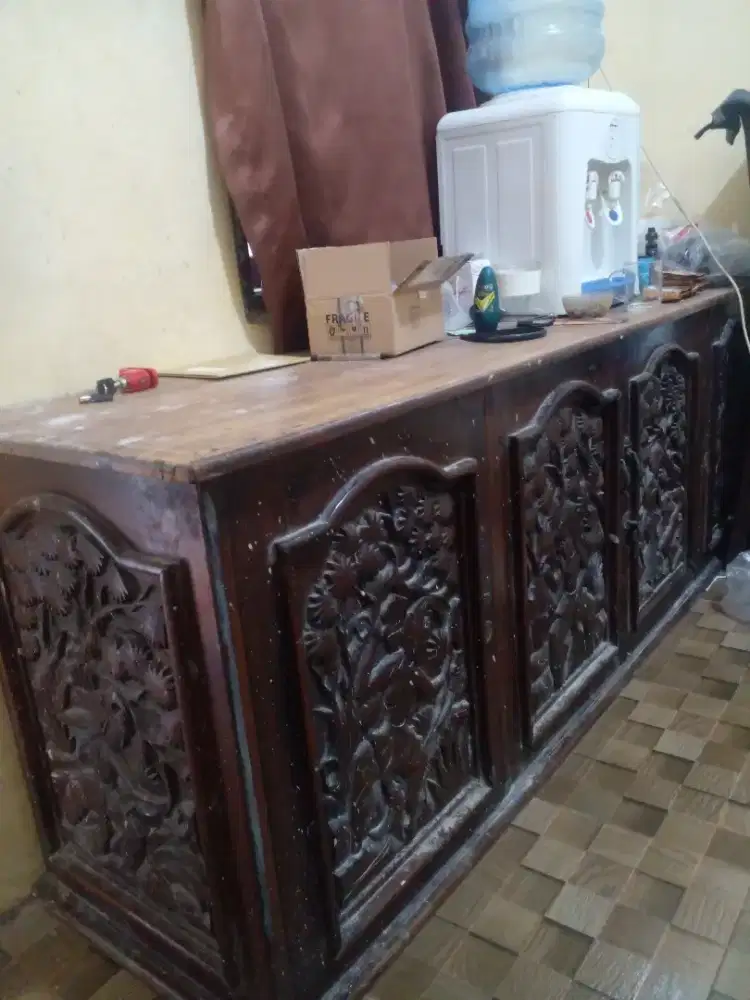 BUFFET UKIRAN KAYU JATI