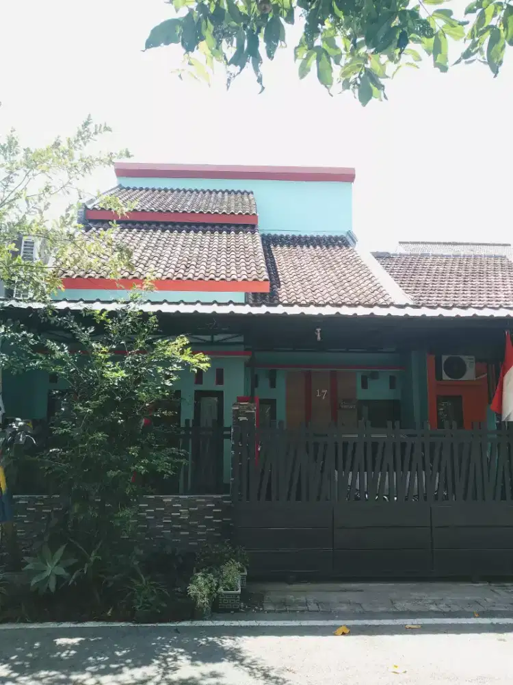 Hunian hijau asri dan nyaman dalam perumahan