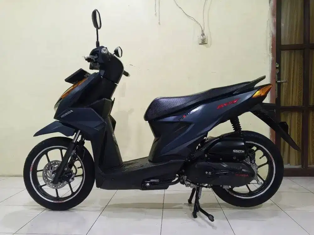 Honda Beat Deluxe CBS ISS 110cc Thn.2023