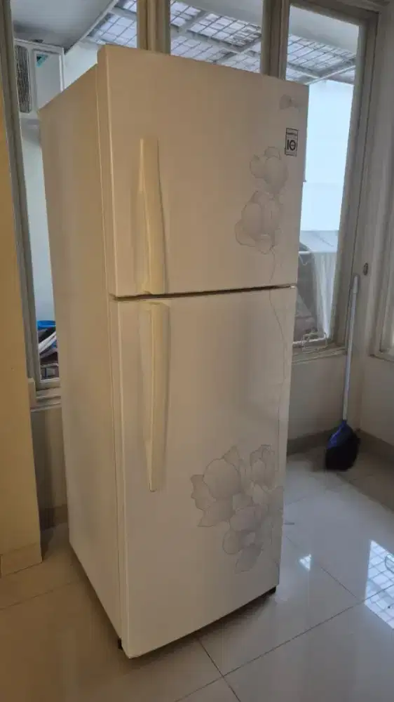 Jual cepat kulkas bekas