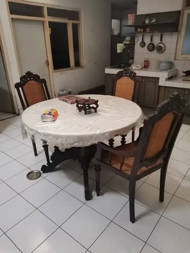 meja makan jati + kursi 4