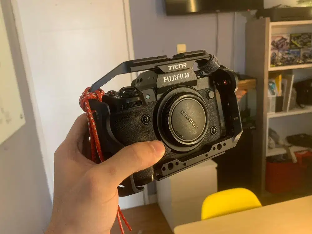 FUJIFILM XH2 ( Full Accesories )