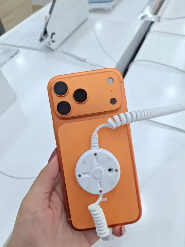 IPHONE 17 PRO 512 ORANGE