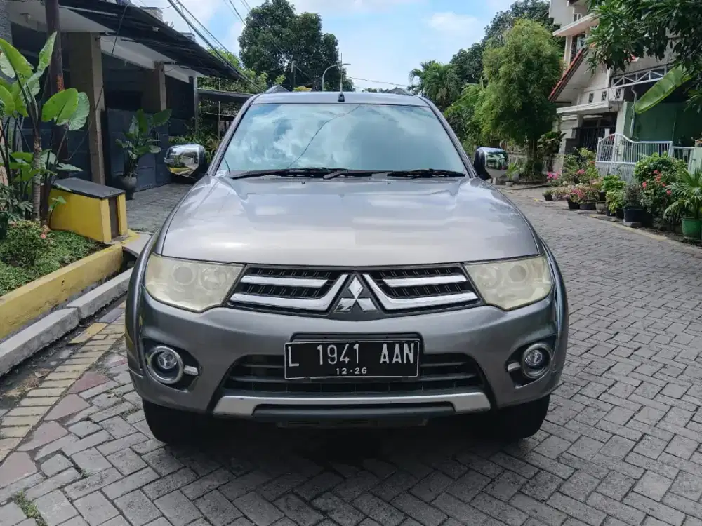 Mitsubishi Pajero exceed solar diesel matic silver 2014