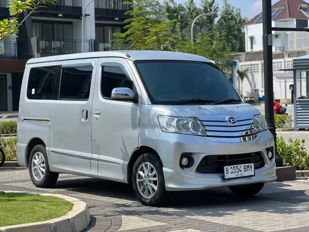 [10jt bawa pulang] Daihatsu Luxio X AT 2015