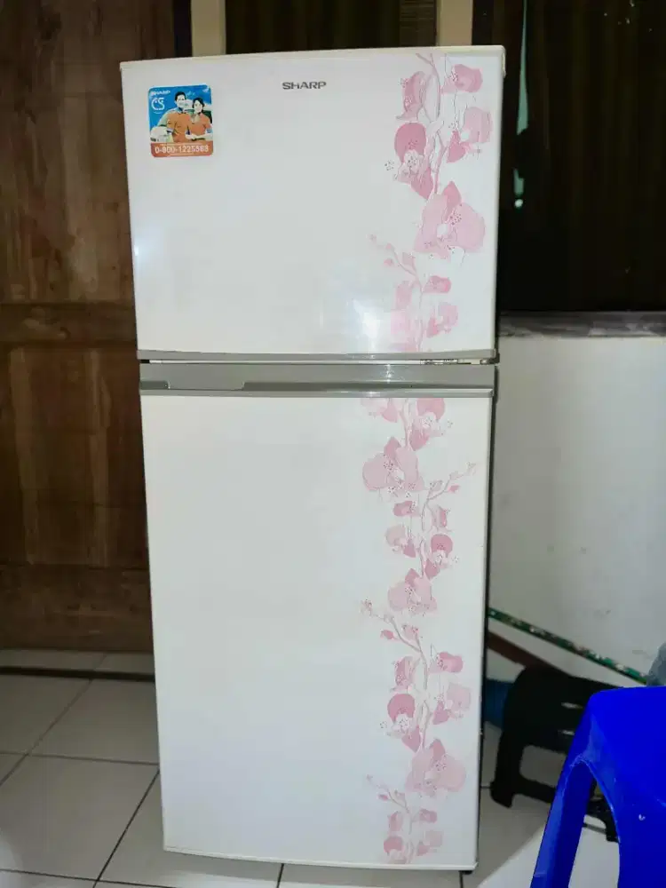 Kulkas 2 pintu sharp