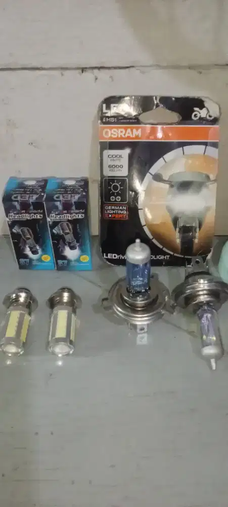 Jual lampu LED dan holagen, raket nyamuk dan digital multimeter net200