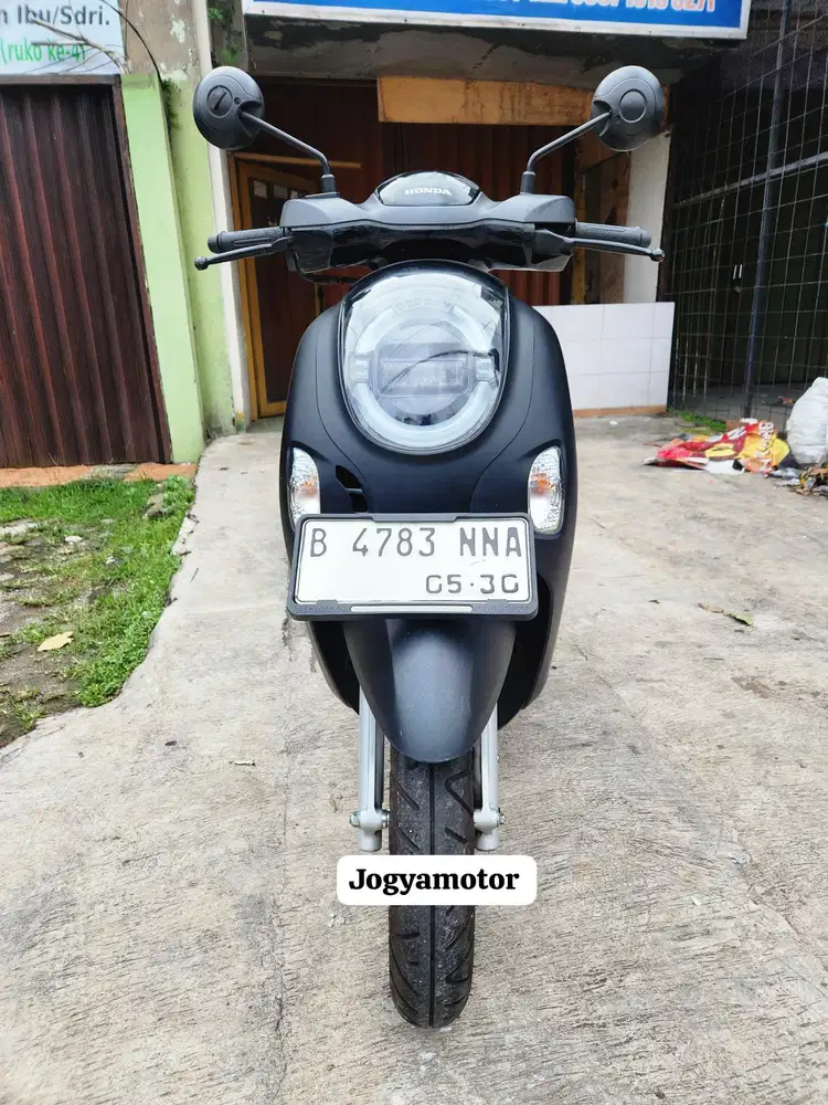 [2] Honda Scoopy prestige th 2025