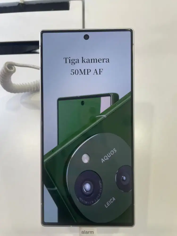 SHARP AQUOS R9 GARANSI RESMI 2 TAHUN SHARP