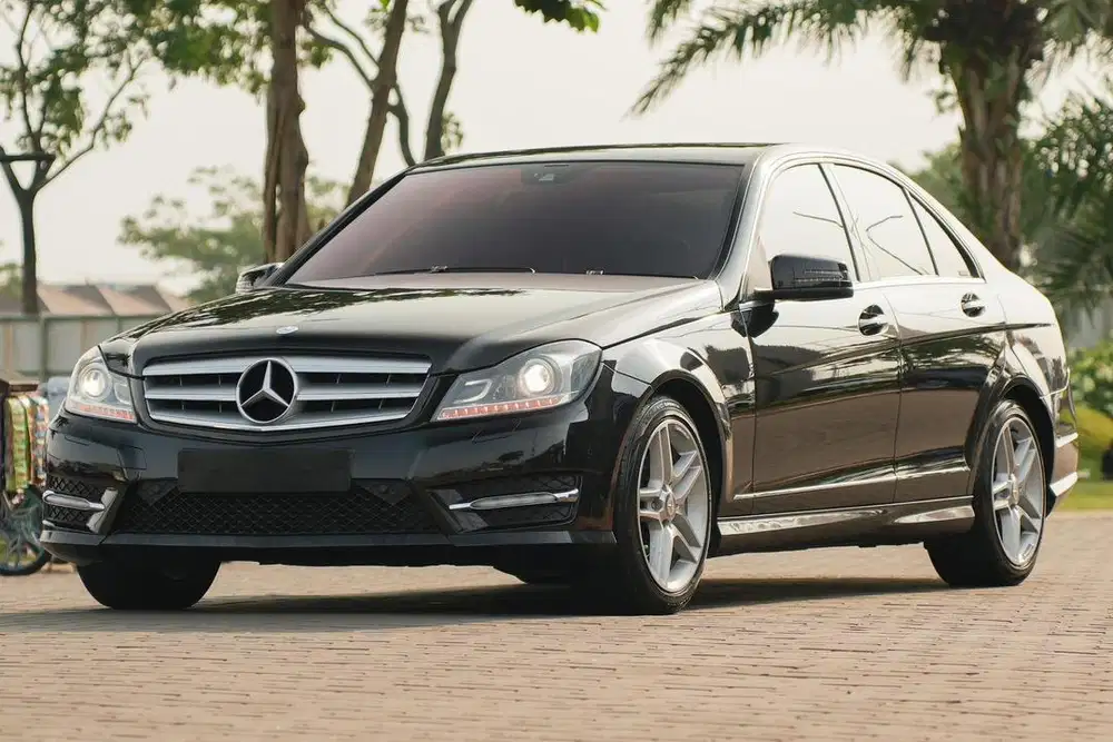 (DP 5jt) Mercedes Benz C250 AMG 2014