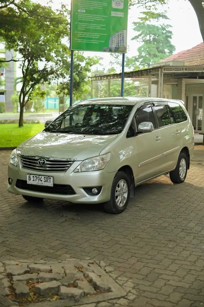 Untuk keluarga carinya Innova