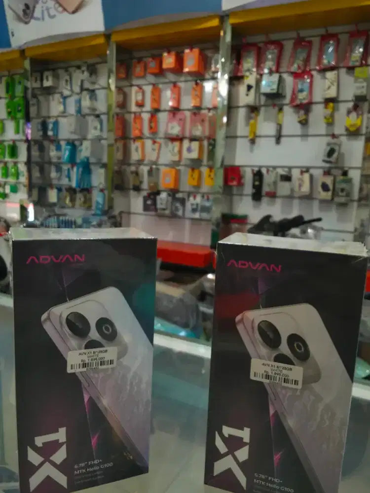 HANDPHONE ADVAN X1