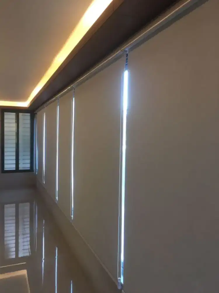 Roll blind bahan tebel berkualitas