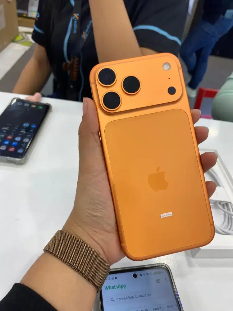 iPhone 17 pro 256 ibox