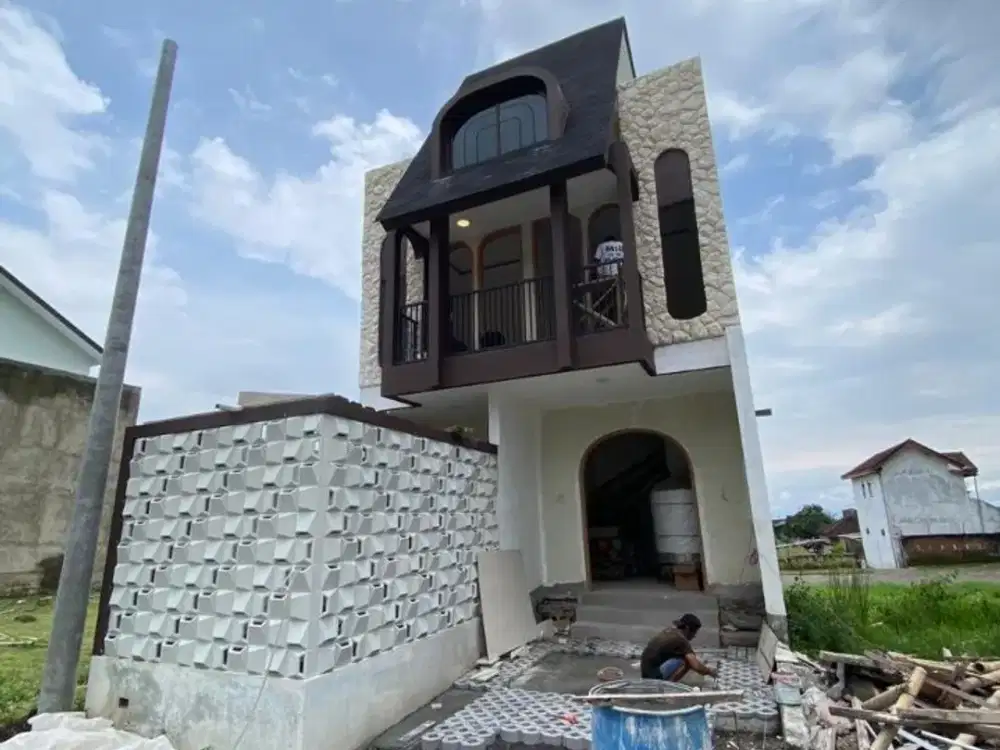 Rumah villa 2lt private pool