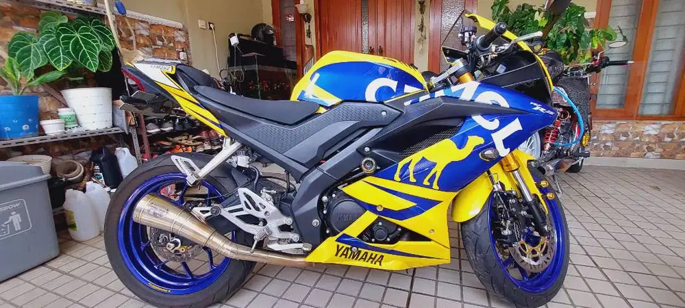 Dijual Cepat Yamaha R15 V3 th. 2018