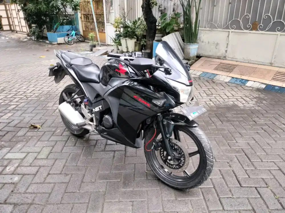 Honda CBR 150R SIDOARJO GRESIK SURABAYA
