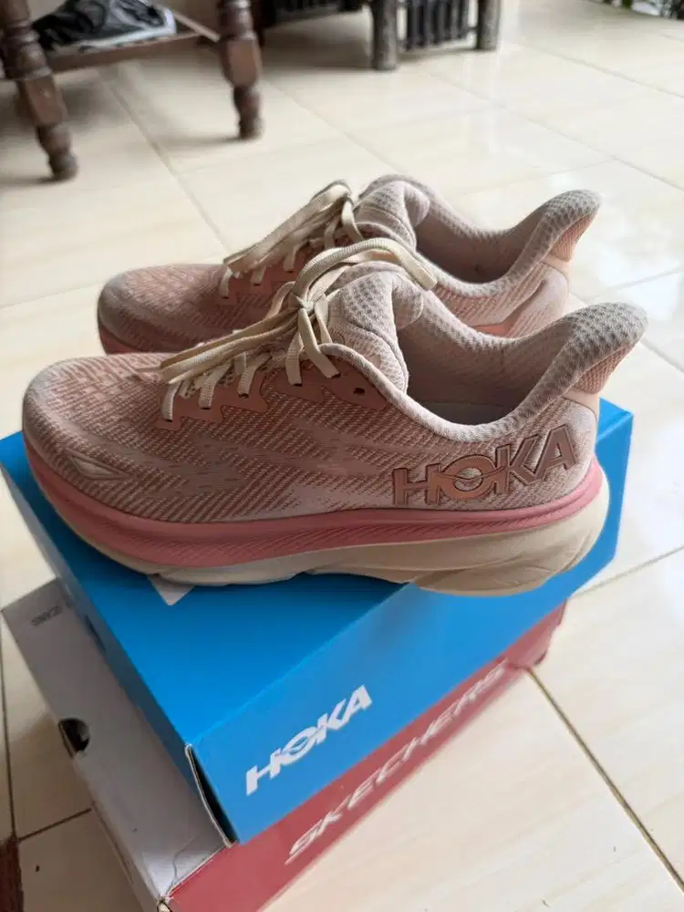 SEPATU HOKA ORIGINAL