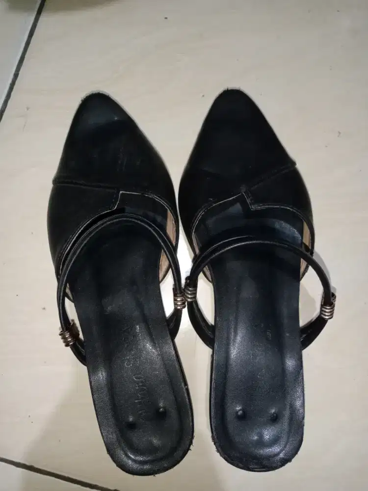 SEPATU HAK TAHU/BIGHEELS - HSC 2025