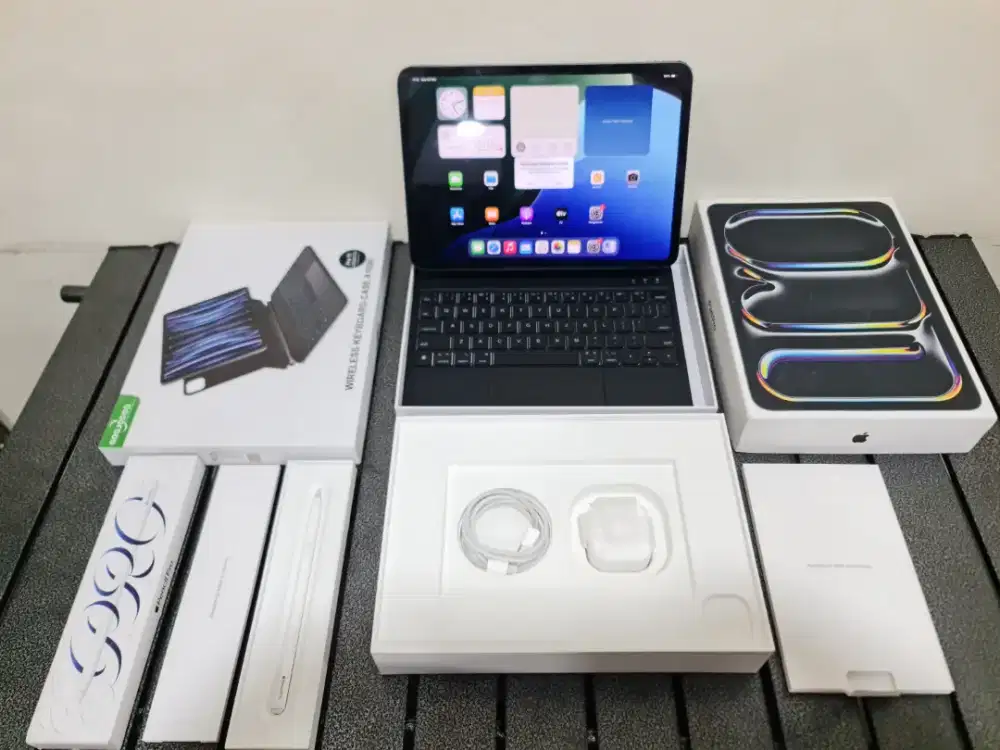 Ipad pro m4 256gb wifi only + apple pen pro ori + keyboard gojodoq