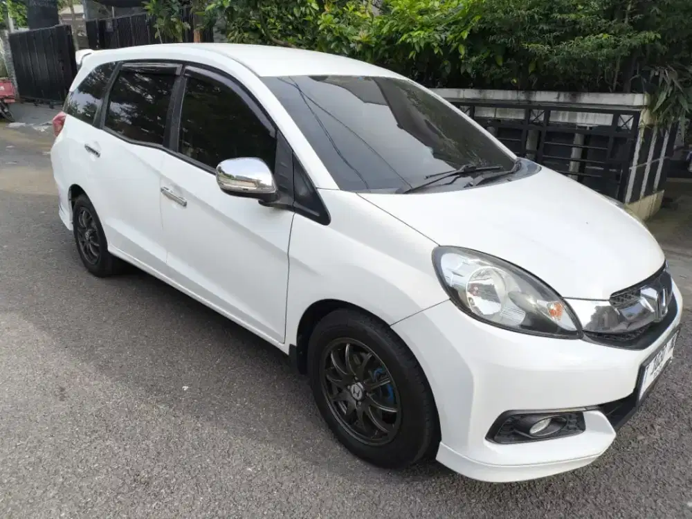 Honda Mobilio AT Tipe E thn 2014