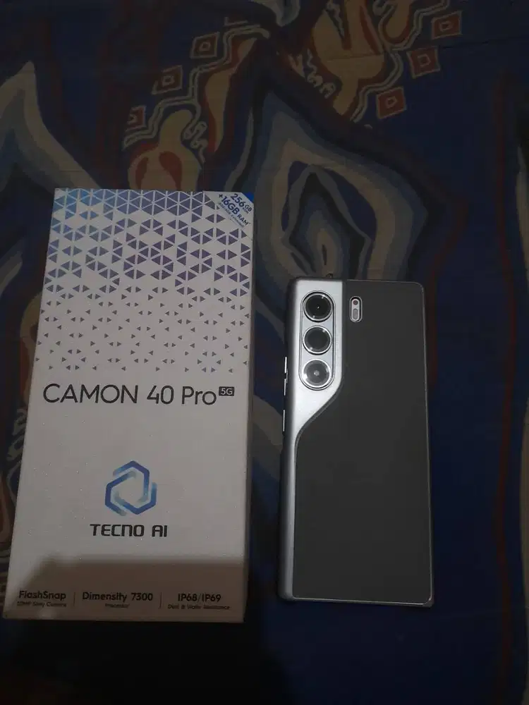 Tecno camon 40 pro
