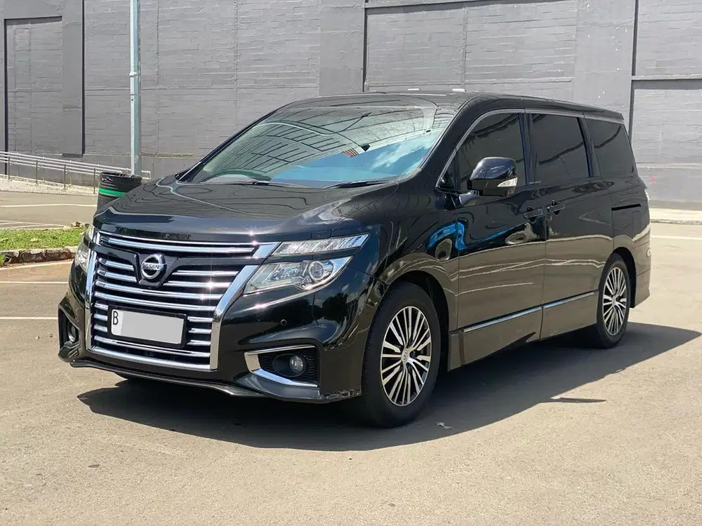 NISSAN ELGRAND HWS 2.5 AT HITAM 2014