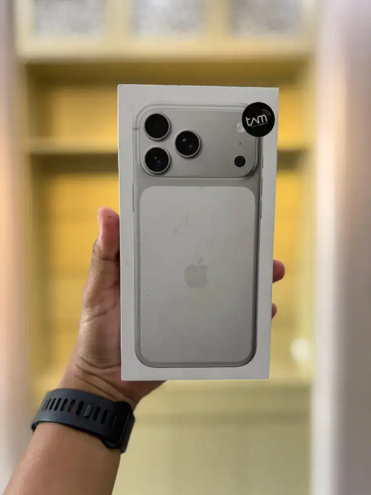 Iphone 17 Promax 256Gb Segel Silver. Hp Toko