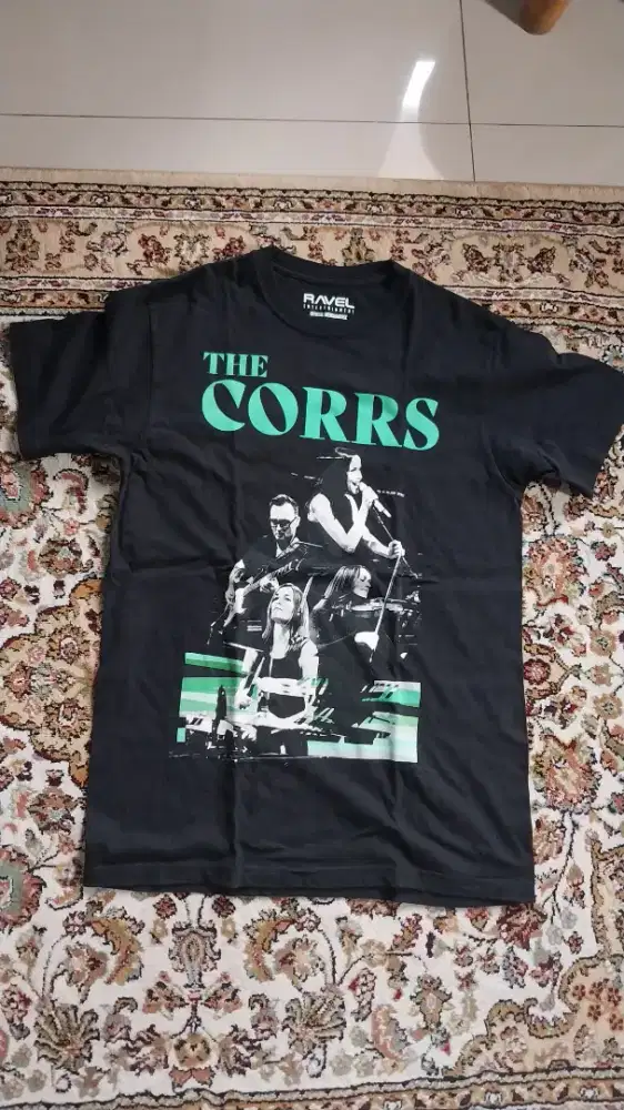 Kaos band the corrs live in jakarta