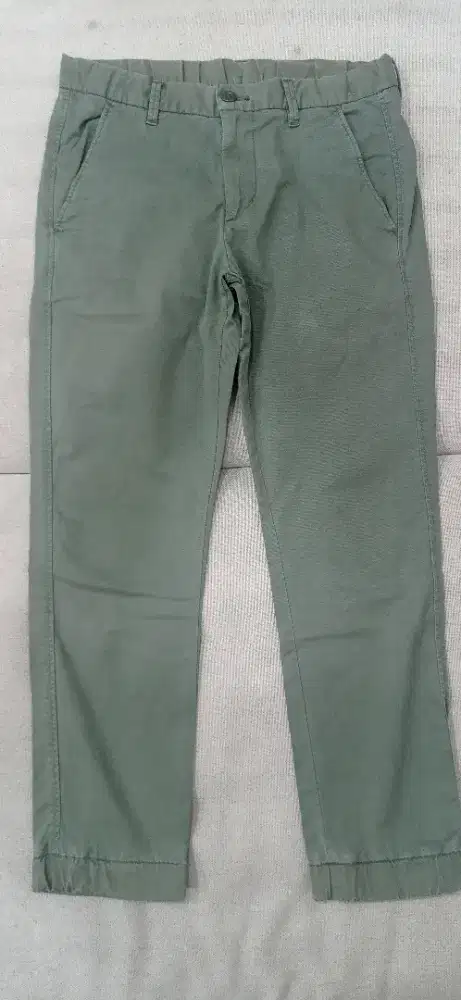 Celana uniqlo joger army original